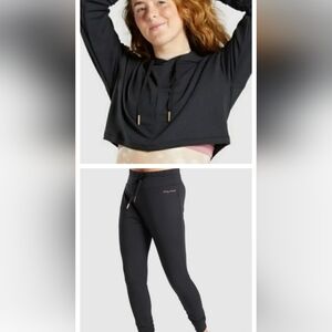 Whitney Simmons X Gymshark Joggers and Cropped Hoodie Set. Black. Size Large.